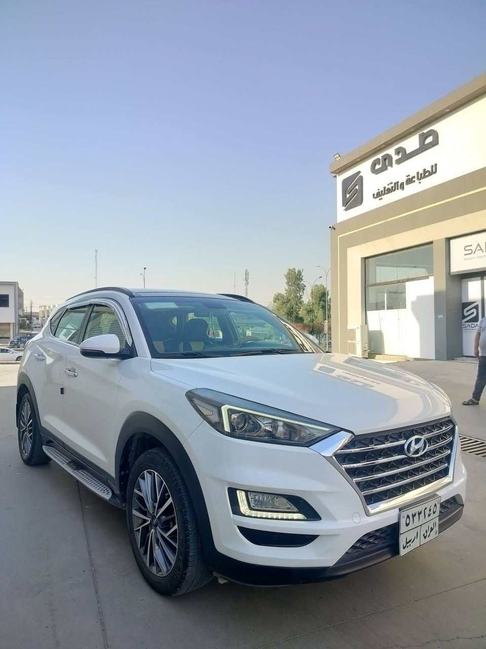 للبيع
اراوس بسيارة اقل واخذ فرق 
سعر 210$
هيونداي توسان موديل 2019 وارد كوري 
ماشيه 100 كيلو متر حقيقي
سبير السياره مانازل وضع شركه 
محرك 4 سلندر حجم 2000 دوش مامفتوح بشرط
كير أوتوماتيك شرط المحرك والكير 
رقم اربيل ألماني سنويه منتهيه پأسمي شرط التحويل 
🚫 مكفوله كفاله عامه حتى الشخط كلين تايتل بدون ضرر بشرط 
سياره نظيفة جداً بدون صبغ بدون تعديل بارد 
مواصفات فول الفول 
بانوراما 
بصمه تشغيل 
بصمه ابواب 
قطعتين تبريد 
كشنات جلد 
اشاير بل مري 
مري شفط 
يدات نيكل
ويل مكسيكي 
لايت عدسه 
هاندبريك بلرجل 
بعد بيها هواي مواصفات 
سياره جديده وجاهزة من كلشي شرط دينار ما تصرف عليها 
موصل الايسر 
***********
***********
ملاحظة الرقم الاسيا بيه واتساب 🟩
