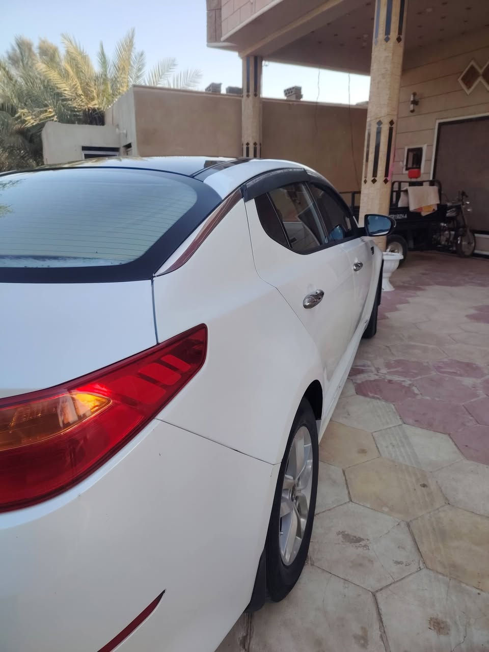 السلام عليكم
للبيع
اوبتيما 15 خليجي
محرك كير شرط تبريد شركه
تاير جديد 2026 
ابيع حزام صبغ لا تدبيل ولا فتح ولا عابر
ابيع حزام تجنب الاحراجات
مكاني الرميثة بسمي لل 27
*********** بيع فقط سعر والتفاصيل اكثر خاص او ع رقم
