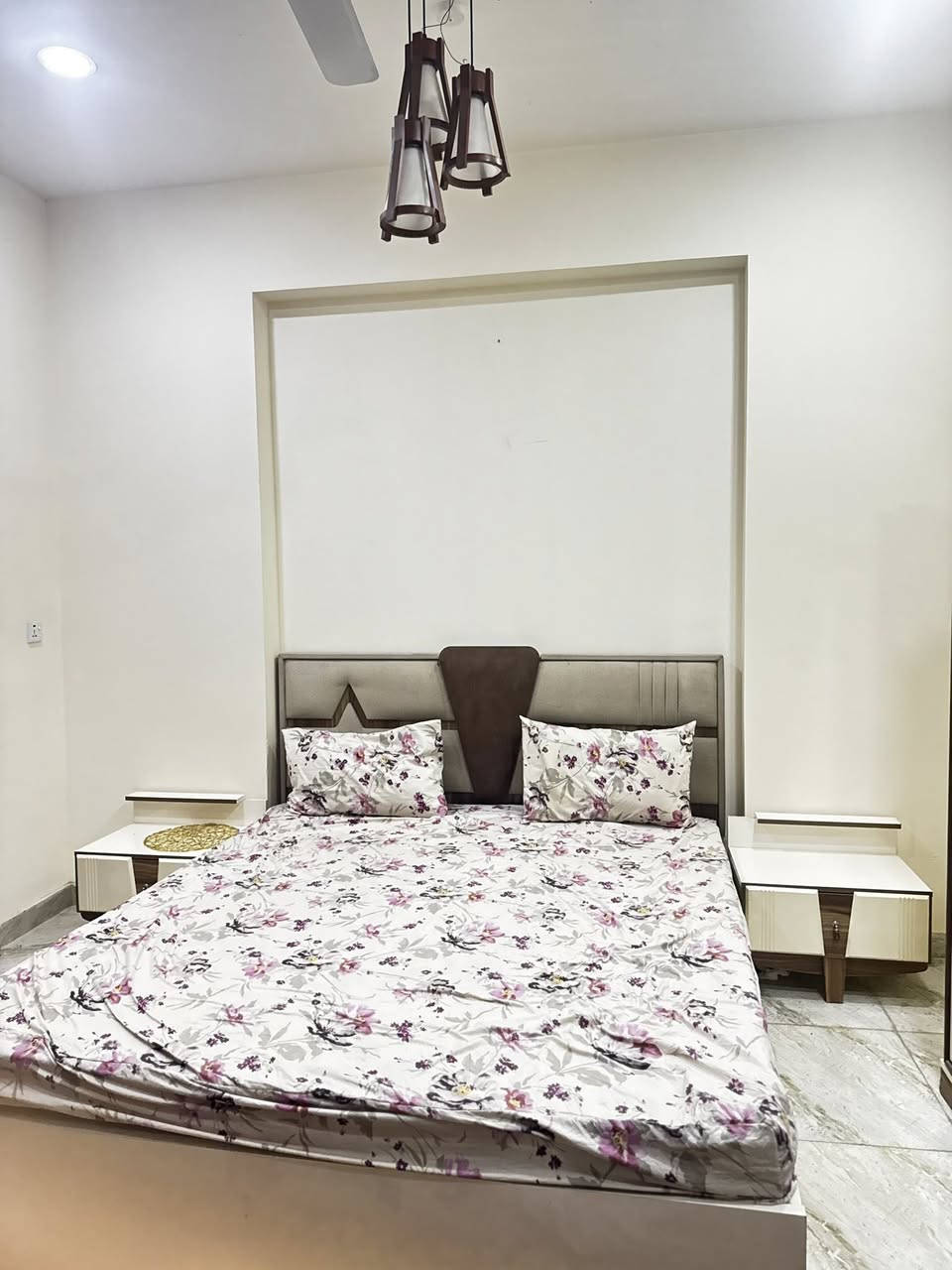 غرفة تركية ب٧٠٠ وبي مجال للاستفسار *********** مكاني بغداد زيونه
