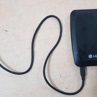 هارد خارجي حجم 320 مستعمل مضمون و على الفحص اصلي نوع توشيبا سعره 20 ال...