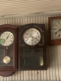 ساعات انتيك • للبيع