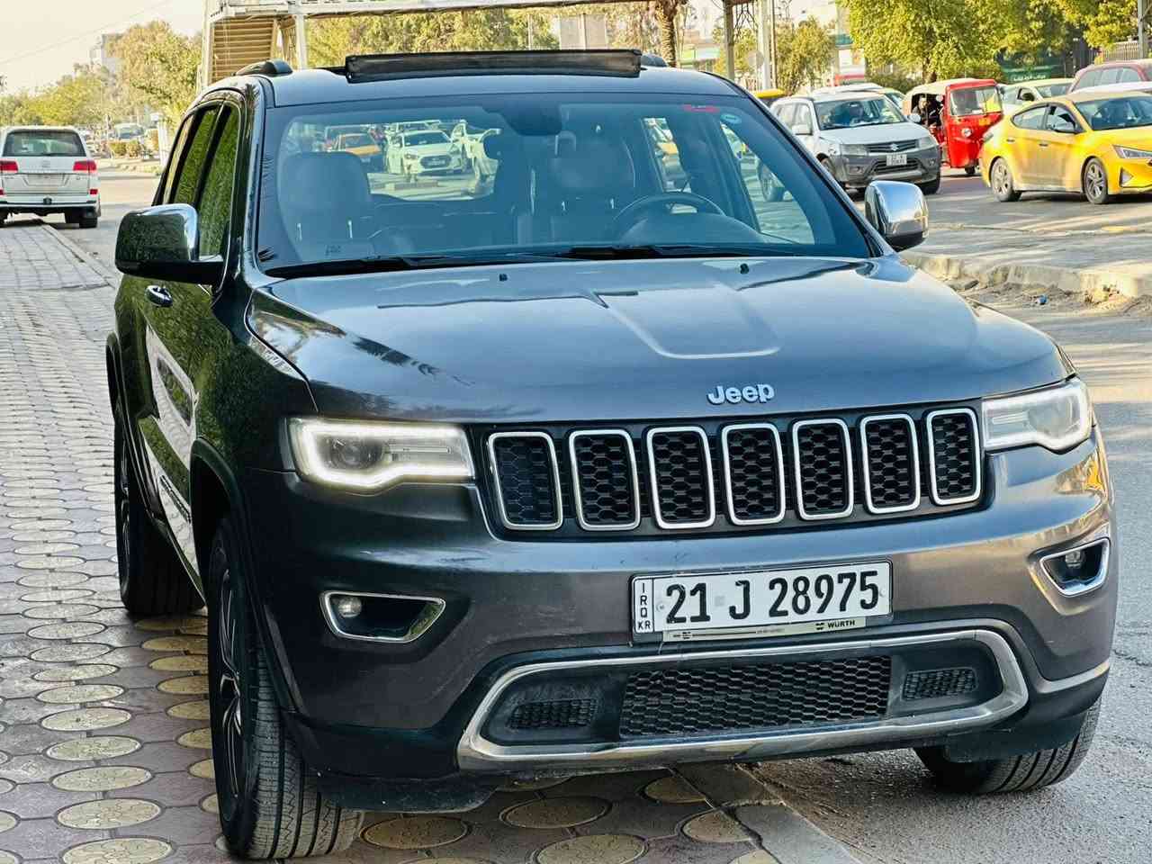 سلام عليكم
جيب لا ريدو وارد امريكي مديل 2017 فول واحد على واحد 
سعر سياره 185$ بيه مجال بسيط ماكو هيج سعر 
 صوره الحادث بل منشور  بيه جاملغ وبنيد بابين مباوك كلير فقط السياره بدون اي داخل ماشي ٨٠ ميل رقم سليمانيه  جديد اخوان الريد تفاصيل يتصل سياره جديده فول واحد على واحد  
سعر 185$ مجال بسيط كلش 
مكان بغداد 
اتصل ***********
