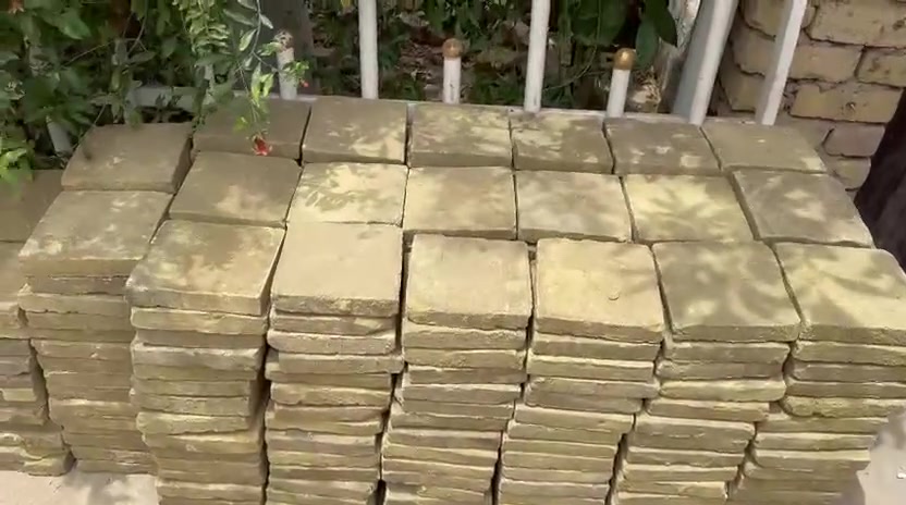 السلام عليكم اخواني الاعزاء عندي فرشي جديد وتراب مال سطح مثل ماواضح بالمنشور مكاني بابل


**إذا كنت صاحب هذا الإعلان وتريد حذفه لأي سبب، رجاءا أرسل رسالة إلى الدعم الفني**