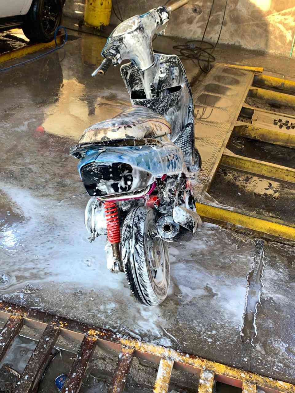 السلام عليكم شلونكم شباب دراجه ماكس عدله للبيع دراجه شغاله سلف هندر نكره بوشه 55 شلعه ومعدل ووياله زوج رياضيه شيال رياضي قبق هندر رياضي العنوان بغداد الدوره البعيثه السعر 450 وبيها مجال *********** رقمي اللي يحب يتواصل
