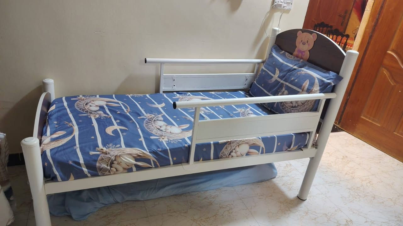 سلام عليكم للبيع جربايه ام نفر جديده صار شهر من شتريته ‏‪سعره 150 وبيه مجال ‏‪***********‬‏ يوجد واتساب
