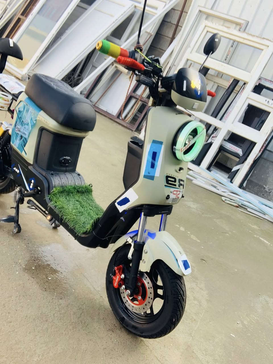 سلام وعليكم بايسكل شحن R9للبيع 👌🏍️
مستخدم شهرين 😍
السرعه 109
بطاريات جدد 🔋 
لايت عالي او ناصي 🔦
نشرات شغالات 💎
Rيرجع بك 😊
حساسات شغالات 👌
مآبي اي عيب 👌
سعر ٥٥٠ 💲 
مكاني كركوك ناحيه يايجي 👍 
موجود عل فيس 👌


**إذا كنت صاحب هذا الإعلان وتريد حذفه لأي سبب، رجاءا أرسل رسالة إلى الدعم الفني**