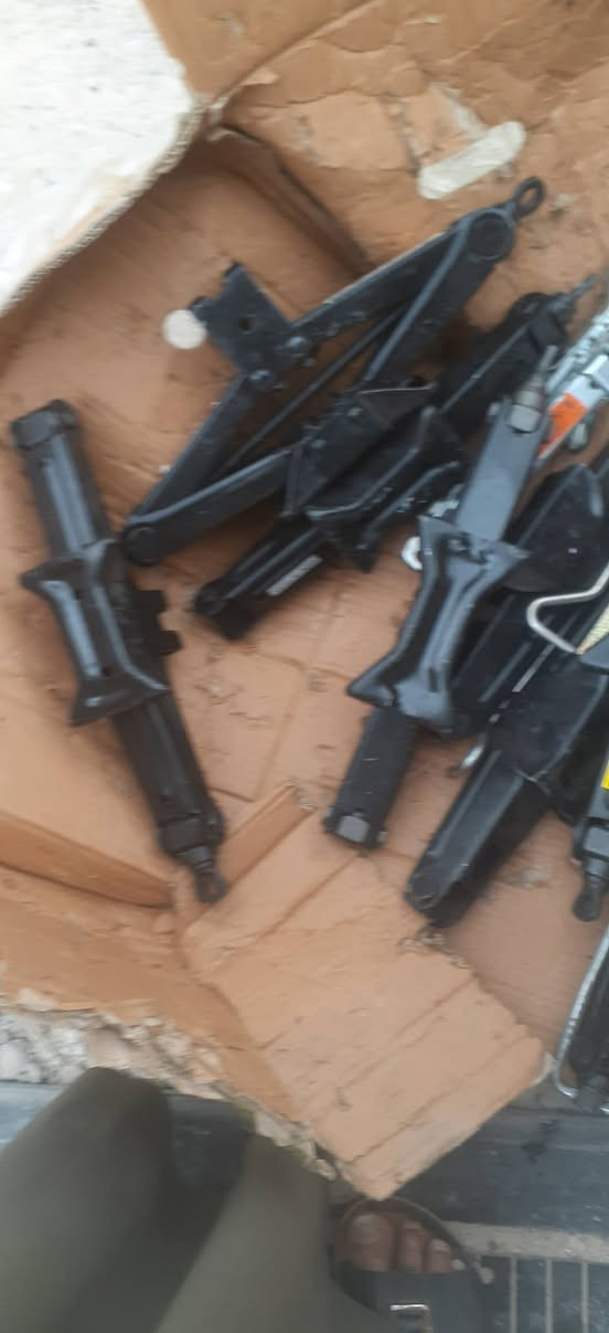 جكات  باله  لبيع  جميع  سيارات  ميسان  زيوت  قرب  محطه  بانزين     ***********
