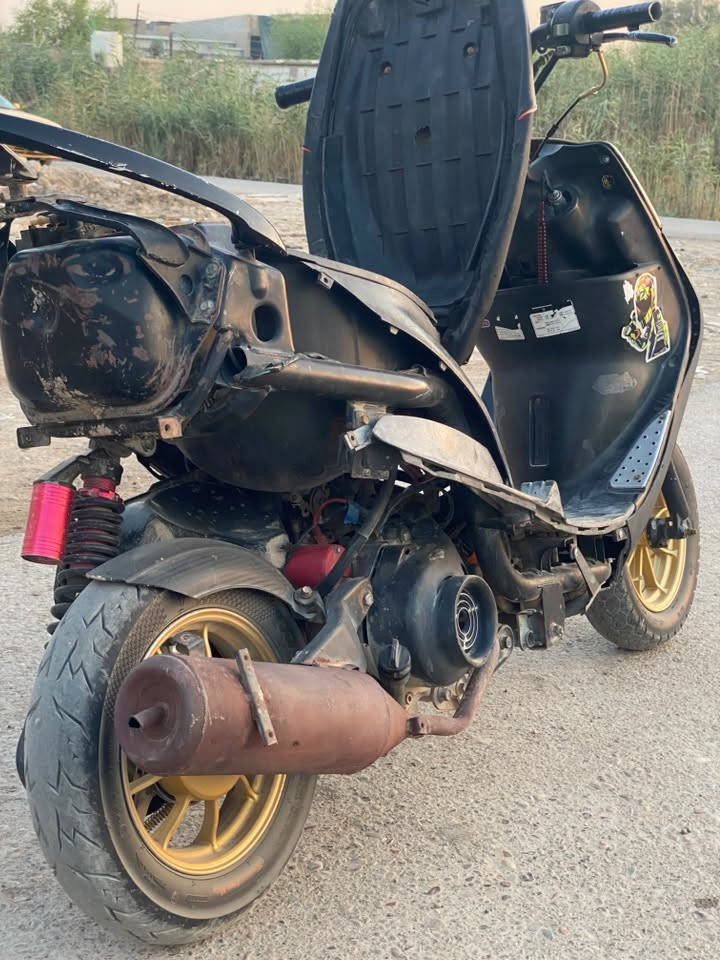 سلام عليكم ماكس عدله
كلج خلفي رياضي 

دبل خلفي رياضي 

ويل كب رياضي ذهبي 

بوشة 55 

تشتغل هندر سلف يرادله شخاطه

تاير زوج جديد ابو النقشة  

سعر 350 الف 

عنواني بغداد بسمايه 

رقمي ***********

متواجد تصال و وتساب
