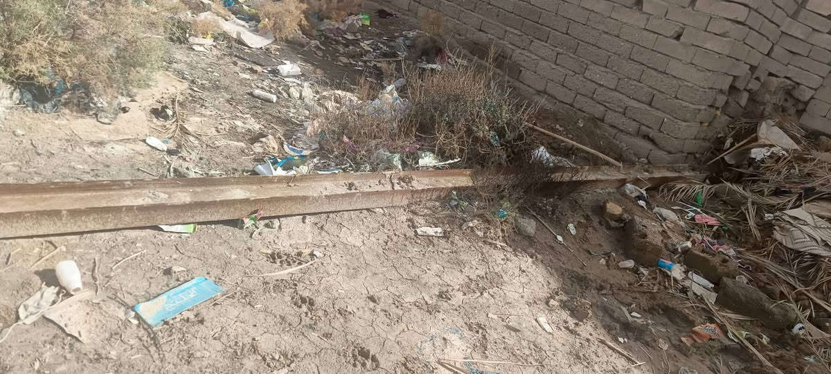 سلام عليكم 
شيلمانه  قديمه طول 7 ونص للبيع 
السعر 100 شراي راسلني ***********
