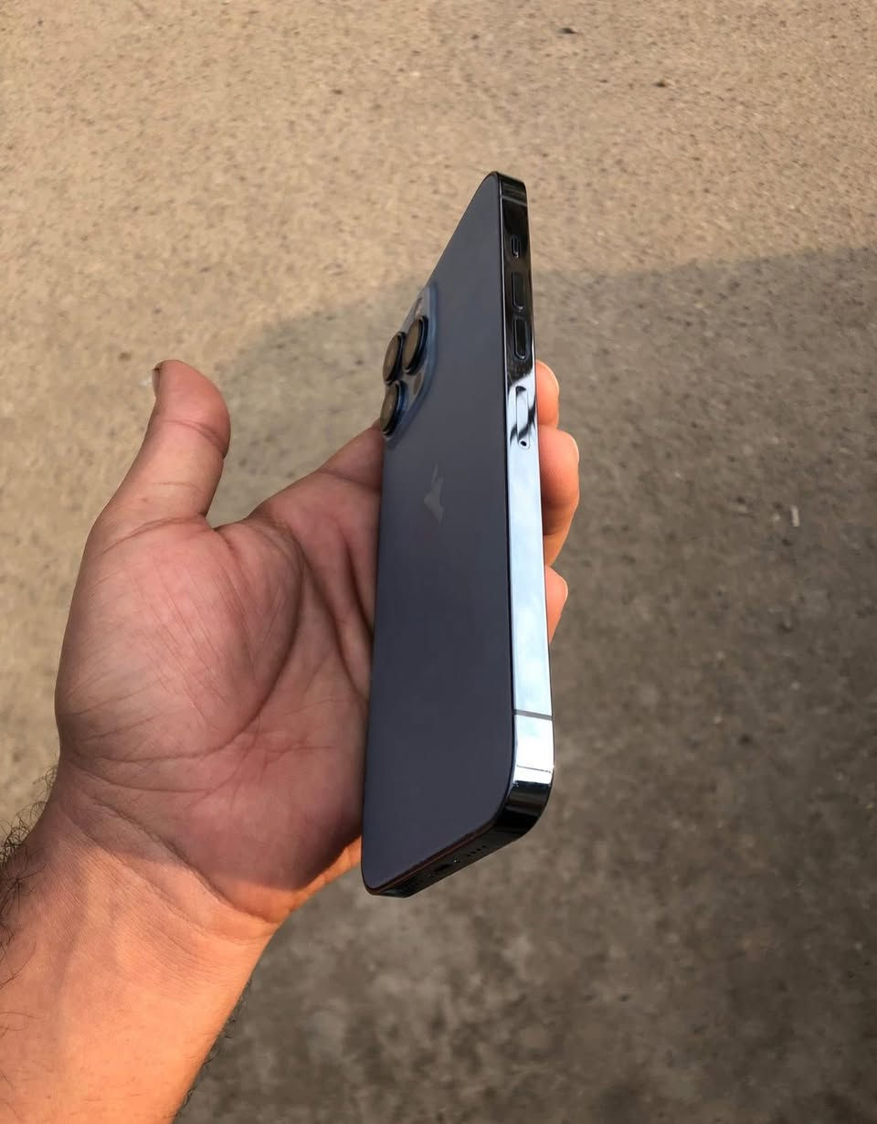 ايفون 13 برو للبيع ممفتوح نهائيا بطاريه 74 الذاكره 256 دبل سيم كارت شرق الاوسط بيه نقطه سوده بالشاشه صغيره مامبينه كلشي بيه بلادي السعر 370 بيه مجال بسيط حگ الجيه / بغداد اليرموك ***********
