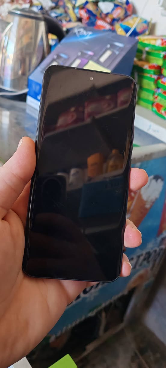 انفنكس هوت 60 برو بلاس
ذاكره 8+256/8
نضافه 90/100
بلادي
بوبجي 60 فريم 
بيع او مراوس بايفون 11 اذا متوفر
 ***********
