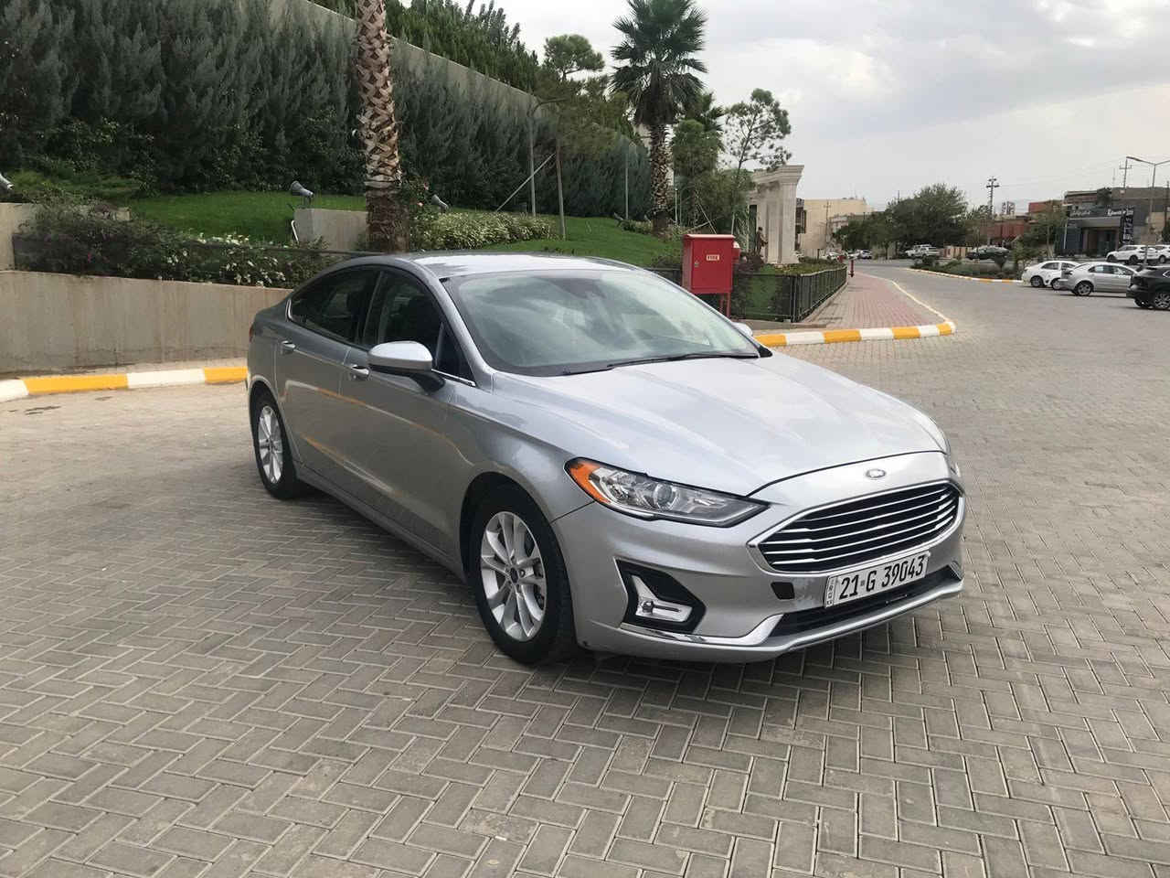 فۆرد فیوژن ٢٠٢٠  مەکینە ١٥ تۆربۆ ،🇺🇸
 سەیارەکە 46میل  ڕۆشتووە،،سفر سفرە هەر لەگەڵ داخڵبوونی یەک دەستە،

گێڕ و مەکینەو تەقە و ڕەقە بەشەرت  ✅
بەناوی خۆمەوەیە سەنەوی تا 2030 تازەیە ✅ 
٤ تایەی لۆکی لەژێرایە کامل سێرڤس کراوە ✅

مواسەفاتی se✨
بەسمە
سێ شاشە 
٤ جام کارەبا 
کۆدی دەرگا
ئاوێنە کارەبا
تەبرید مەرکەزی
تەحدید سورعە
کامێرا و حاسە
ئەوتۆ ستار ستۆپ A
سوکان ڤۆلیۆم
سپۆڕت و ئیکۆبووست
گێڕ ماوس و برێک بەسمە
 کوشن سایەق و سەکن کارەبا و هیتەر
زۆر مواسەفاتی تر،،،،،

هەموو کارەباییات و گیانی بەشەرت زۆر خاوێن و لۆکە،،،
تەنها بۆنیت بۆیاخە بێ ناوگرتن
هەموو ئێرباگی شەریکە و نەتەقیوە
نرخی سەیارەکە ( (122 ) ) گەڵاو معامەلەیەکی کەم
لە سلێمانیم ژ.م *********** السليمانية, العراق
