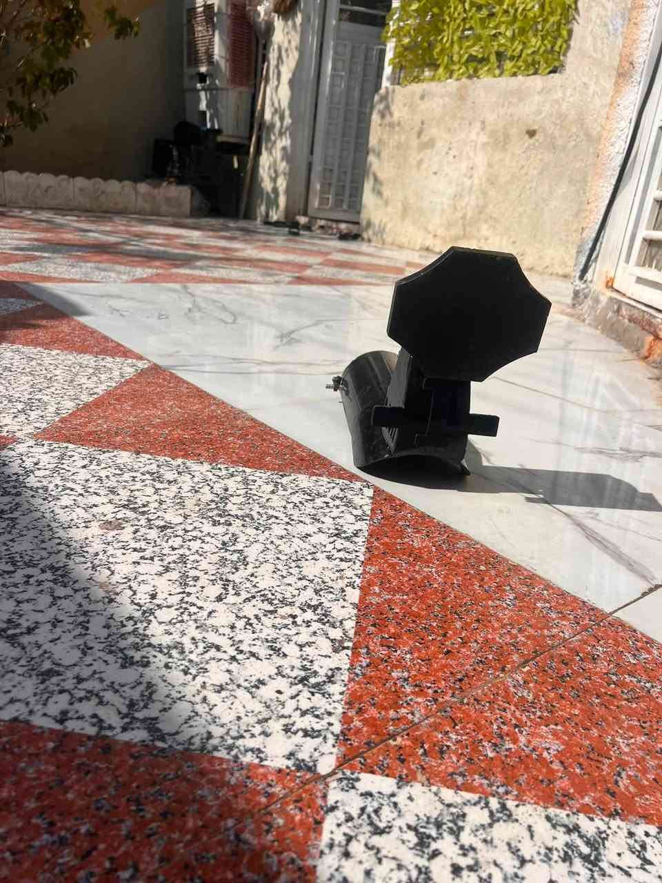 نزال ثقيل قيم بل يرضه الله مكاني ماجديه ***********
