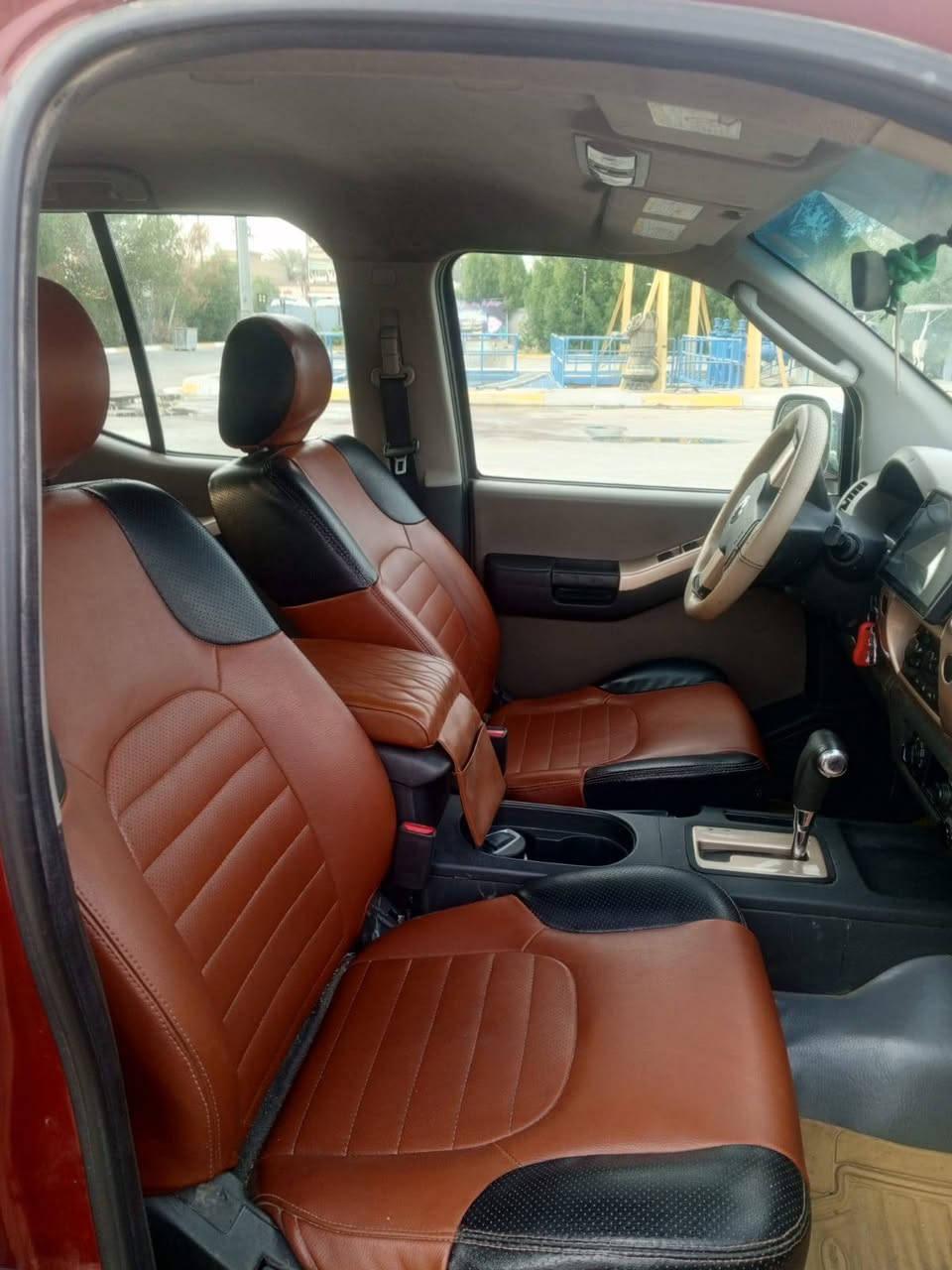 السلام عليكم نيسان إكس تيرا موديل 2008 رقم قادسيه مشروع وطني السياره بلادية مكان السياره بغداد الزعفرانيه اربع شوارع رقم صاحب السياره *********** اسم صاحب السياره اثير
