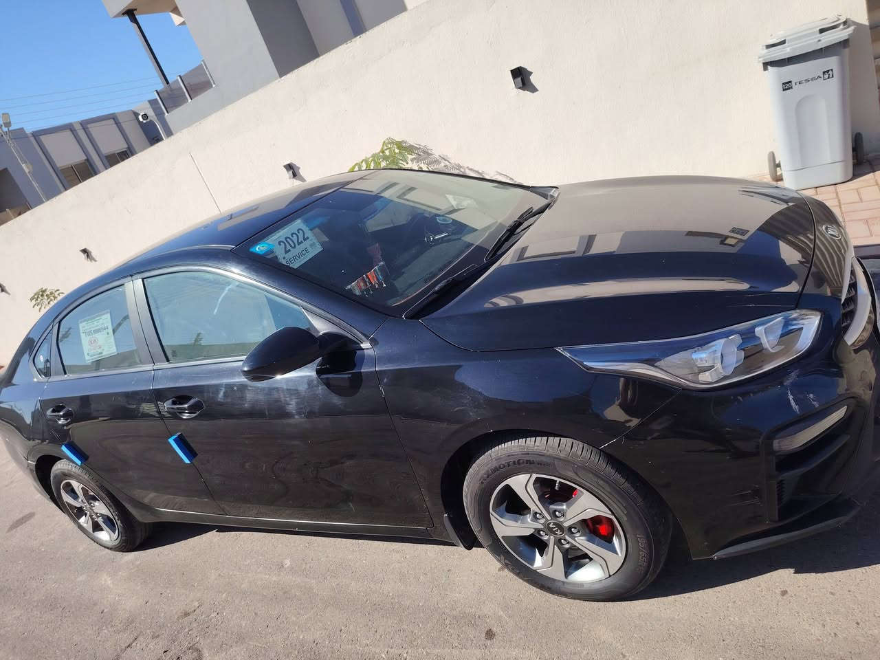 السلام عليكم
سيراتو 2019 (خليجي) 
محرك كير خير من الله
تبريد تدفئه
تحكمات  ستيرن
ارضيه جلد 
تخم بردات 
سبير منازل 
تخم تاير جديد 
ويل كب 15
ماشيه 108 الف
رقم بغداد الجديد 
 بسمي سنويه جديده 
 اربع قطع صبغ درجه اول 
سونار موجود
جاهزه 
السعر 118 قفل قفل بدون عمله
***********
