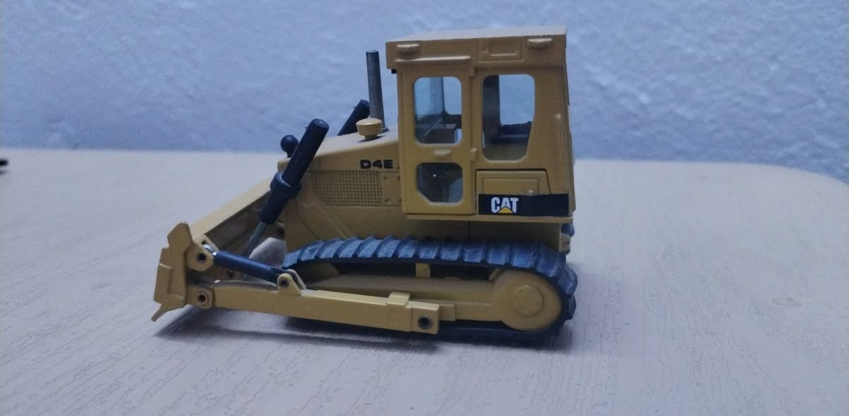 السلام عليكم  للبيع مجموعة انشائيات للحجز والاستفسار ***********واتس اب
