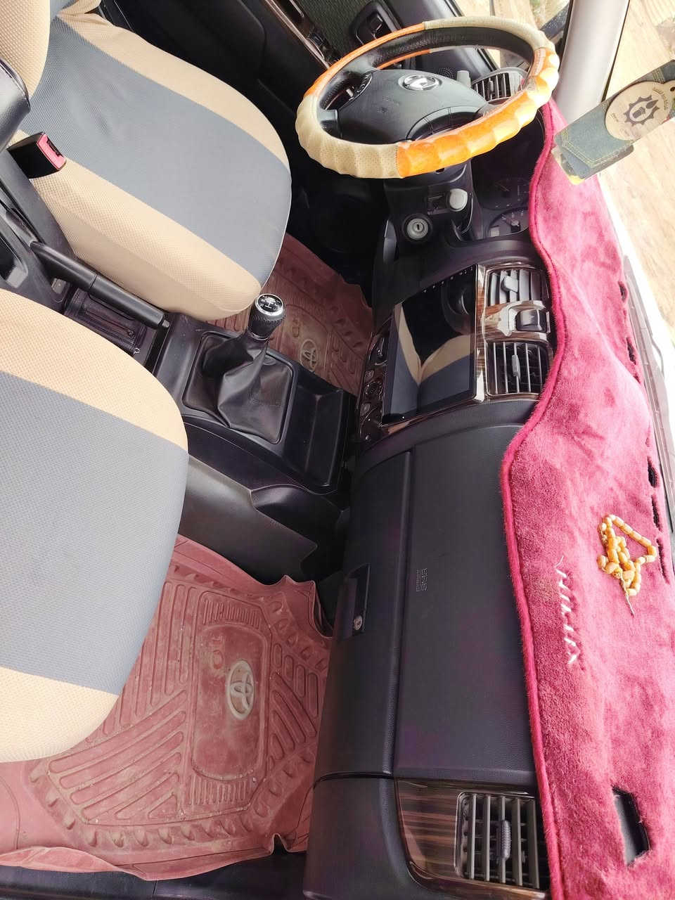 السلام عليكم للبيع او المراوس كريت ويل موديل 2021  كفاله عامه  كير محرك   ماشيه 155 الف   سنويه لل2031   هزه جديده  أرقام انكليزي  مشروع وطني مداور وين متريد مكان السياره الفجر الشراي يتصل او بالخدمه رقم ***********
