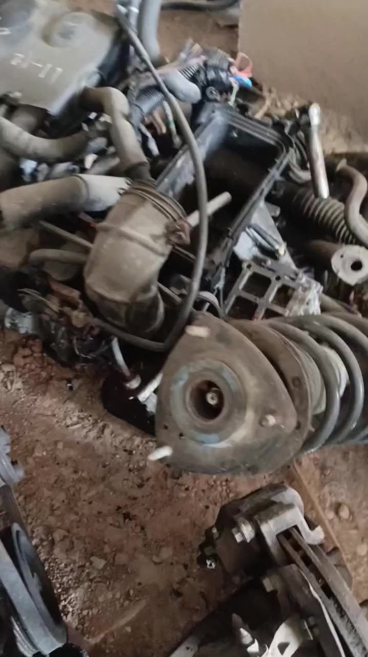 سلام عليكم تتوفر محرك كامري موديل 2010/ ومحرك يارس تحويره كامله توجد درايم شفت كورله نوزلات بلاكات اصلي فتح محرك قواعد فيت بم توجد خدمه صيانه للسيارات الياباني العنوان بغداد الاسكان شارع المخزن قرب كليه العلوم للتواصل عله الرقم *********** واتساب
