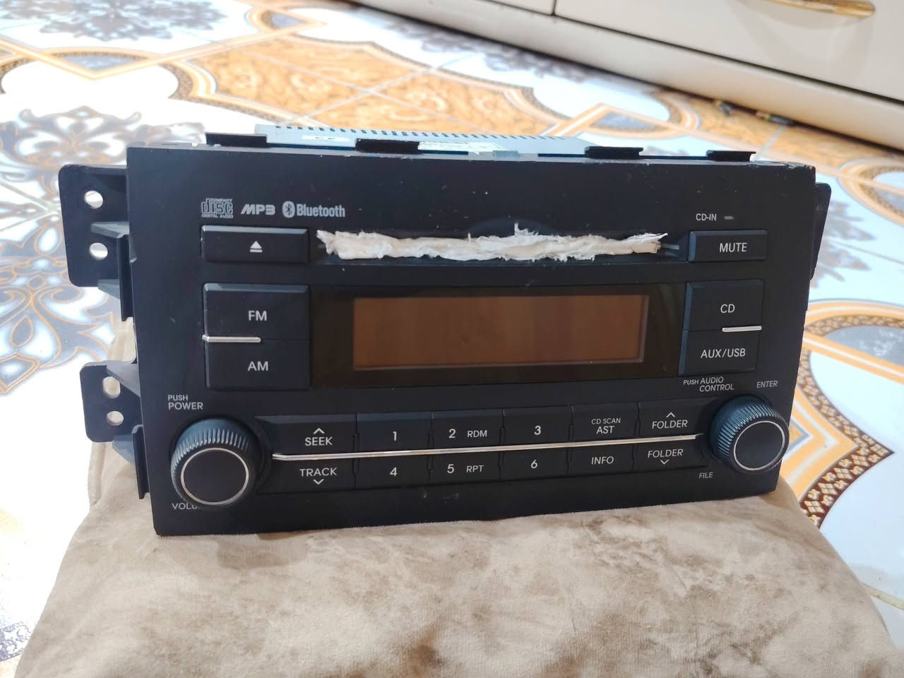 مسجل سيارة موهافي2010
أصلي نضافه100بل 100
السعر ب50وبيه مجال قليل
العنوان النجف
***********

