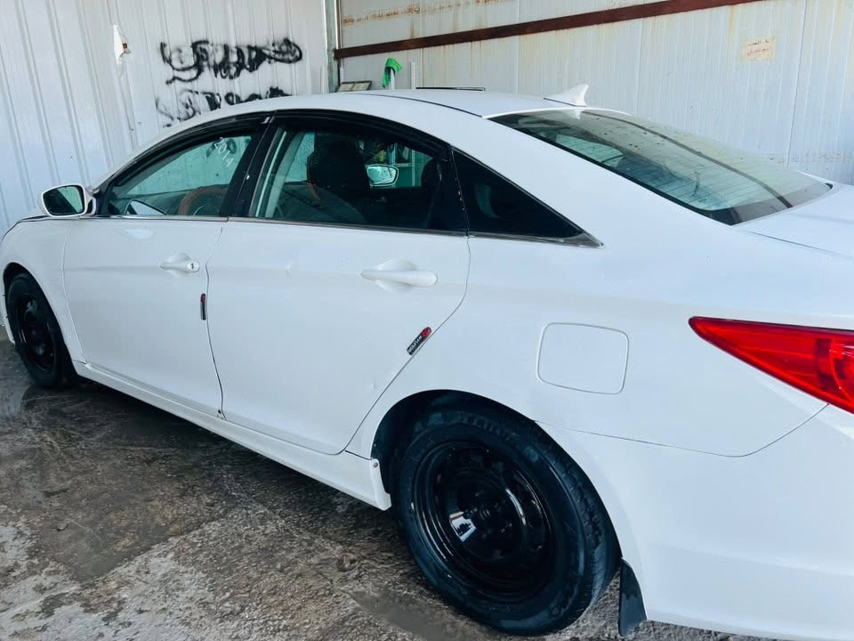 سلام عليكم سوناتا 14 بانزين بانزين ادوات كصه جنطه متوم طبق الأصل اربيل 
مكينه 2400كفاله عامه عدا لكصه 
مكينه وكير خير من الله      بانزين 
حداديه 100
تبريد ثلج ❄️ 
تبريد كشنات 
جاهزه مجهزه ماناقصه ربع دينار  مكاني ناصريه شطره السعر 43 وبيه مجال بيع متوازي ***********
