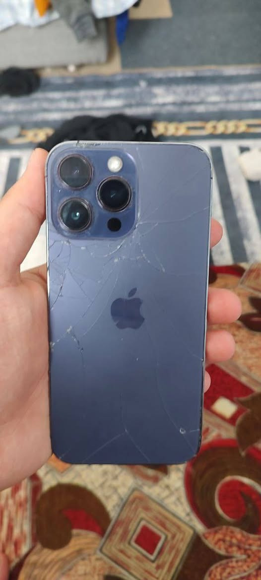 ايفون 14 برو ماكس 256 
مبدل شاشة و بطارية نوعية جيدة فيس ايدي شغال كلشي شغال علئ فحص

اضرار: 
ظهر مكسور
زر ينصي صوت داخل جوة بس شغال طبيعي
و اكو ضوة بسيط ب شاشة موضح ب صور شاشة لا بيها كسر ولا شي هذا كسر ب لزكة

السعر 430الف قفل
مكاني بغداد بسمايا


**إذا كنت صاحب هذا الإعلان وتريد حذفه لأي سبب، رجاءا أرسل رسالة إلى الدعم الفني**