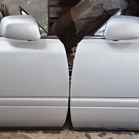 لبيع أبواب مال راس الثور مال ياباني حاويه جديد 07766736827