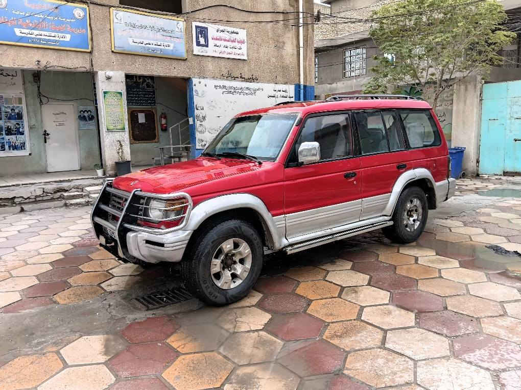 باجيرو   بلادي   كير عادي.  دفع رباعي  تبريد شغال 
قطرة صبغ مبيها بيها قليل خياس بيع او مراوس بأقل محتاج فلوس موديل 96 للاستفسار  والتواصل  اتصال أو واتس اب *********** بغداد, العراق
