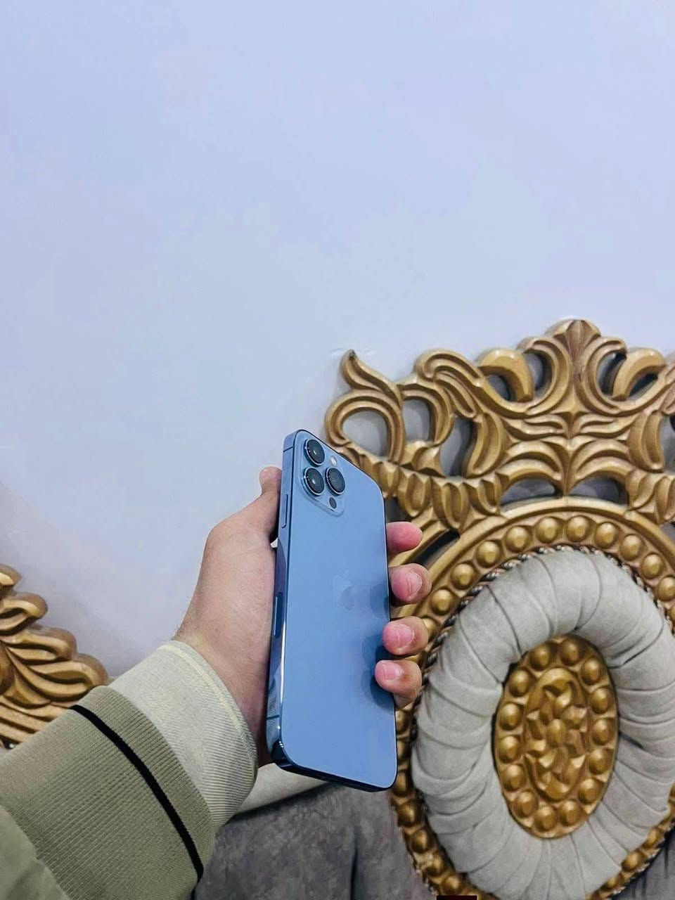 ايفون 13 برو ماكس
ذاكره 256
بطاريه93
تك سيم 
نموذج M امريكي
نضافه 98%
الجهاز ما مفتوح 
السعر690 الف
***********
***********
