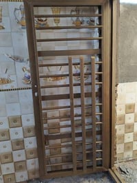 صبغ شبابيك • صباغ