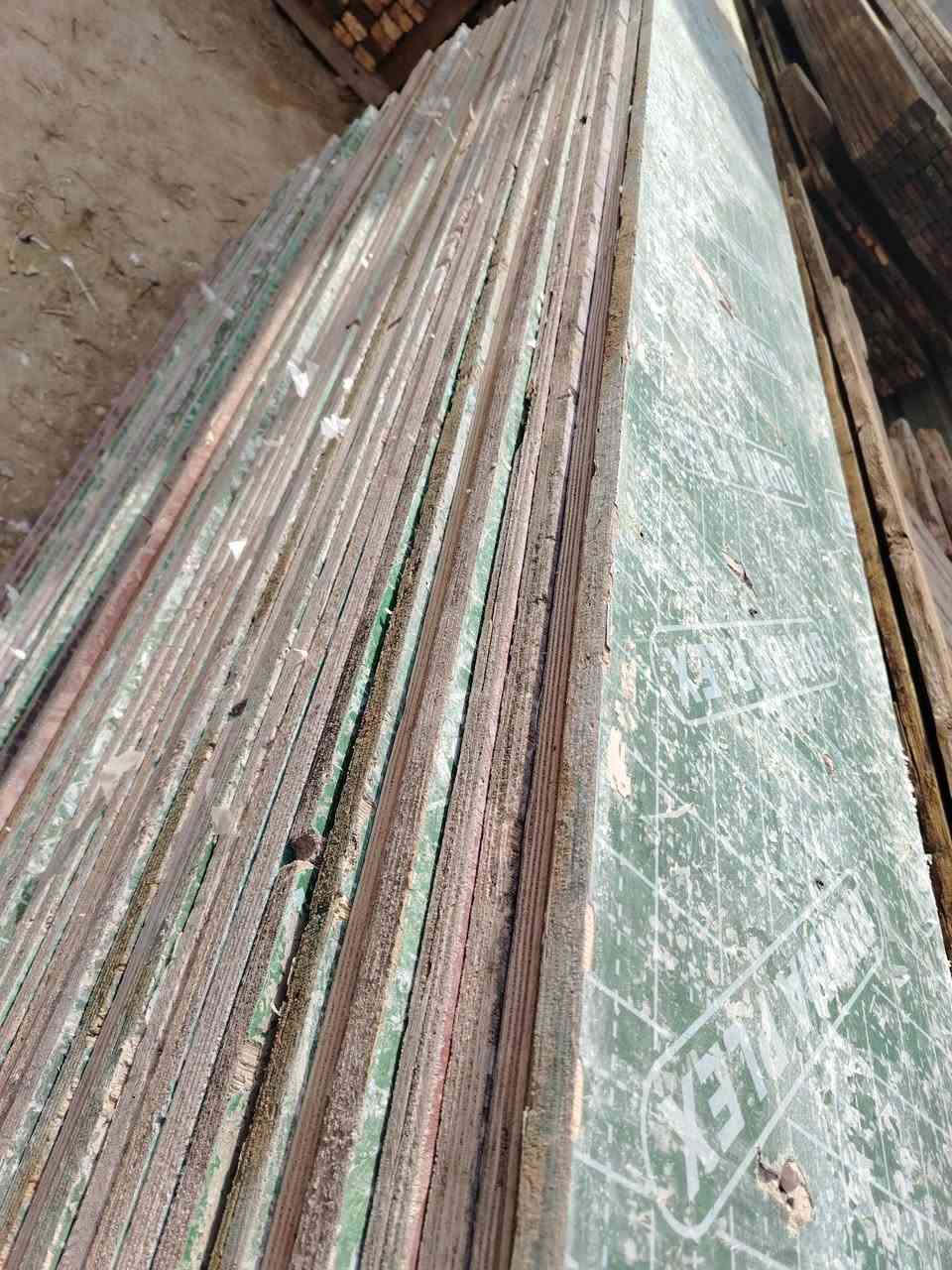 سلام عليكم بلايود للبيع مشرح على ٤٠ طول ستندر
العدد ٥٦ قطعه عل٤٠س مكاني حله حي نادر الثانيه *********** شراي يتصل
