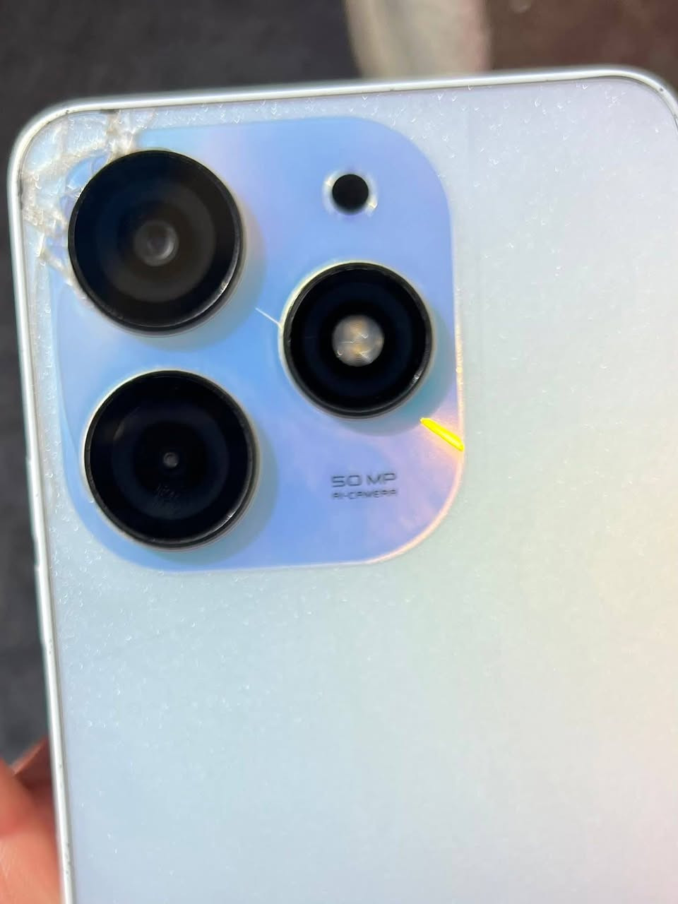 تكنو سبارك 10 برو
ذاكره 256
جهاز نضيف كلش
فقط  فطر بلطرف مبين بالصورة غراضة كاملة
السعر 140 بيه مجال مكاني بغداد


**إذا كنت صاحب هذا الإعلان وتريد حذفه لأي سبب، رجاءا أرسل رسالة إلى الدعم الفني**