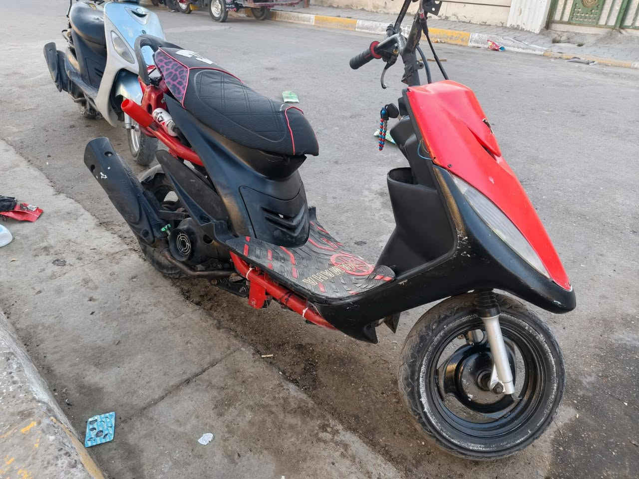 سلام عليكم درجة ماكس عدله بوشه 55 فول شلعه  شك لكاع لسعر350بيع طافيه مكينه لا بكن ولا تأخير مكان بغداد الحسينيه ***********
