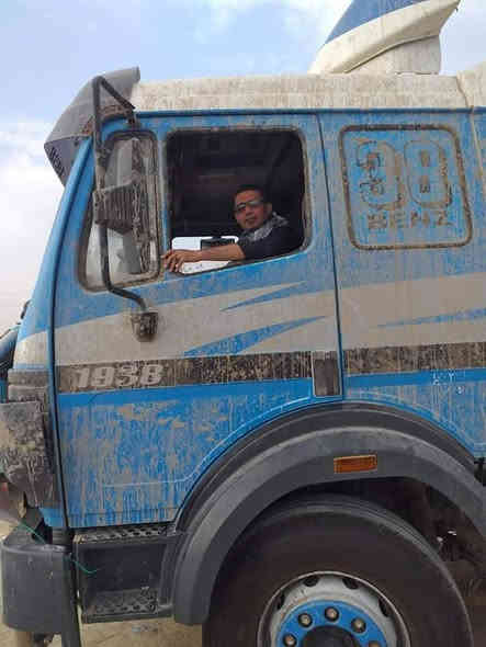 السلام عليكم سياره للبيع مديل 93
رقم إنكليزي جديد لل 30 مربوطه فلات بس رأس 
 ***********
