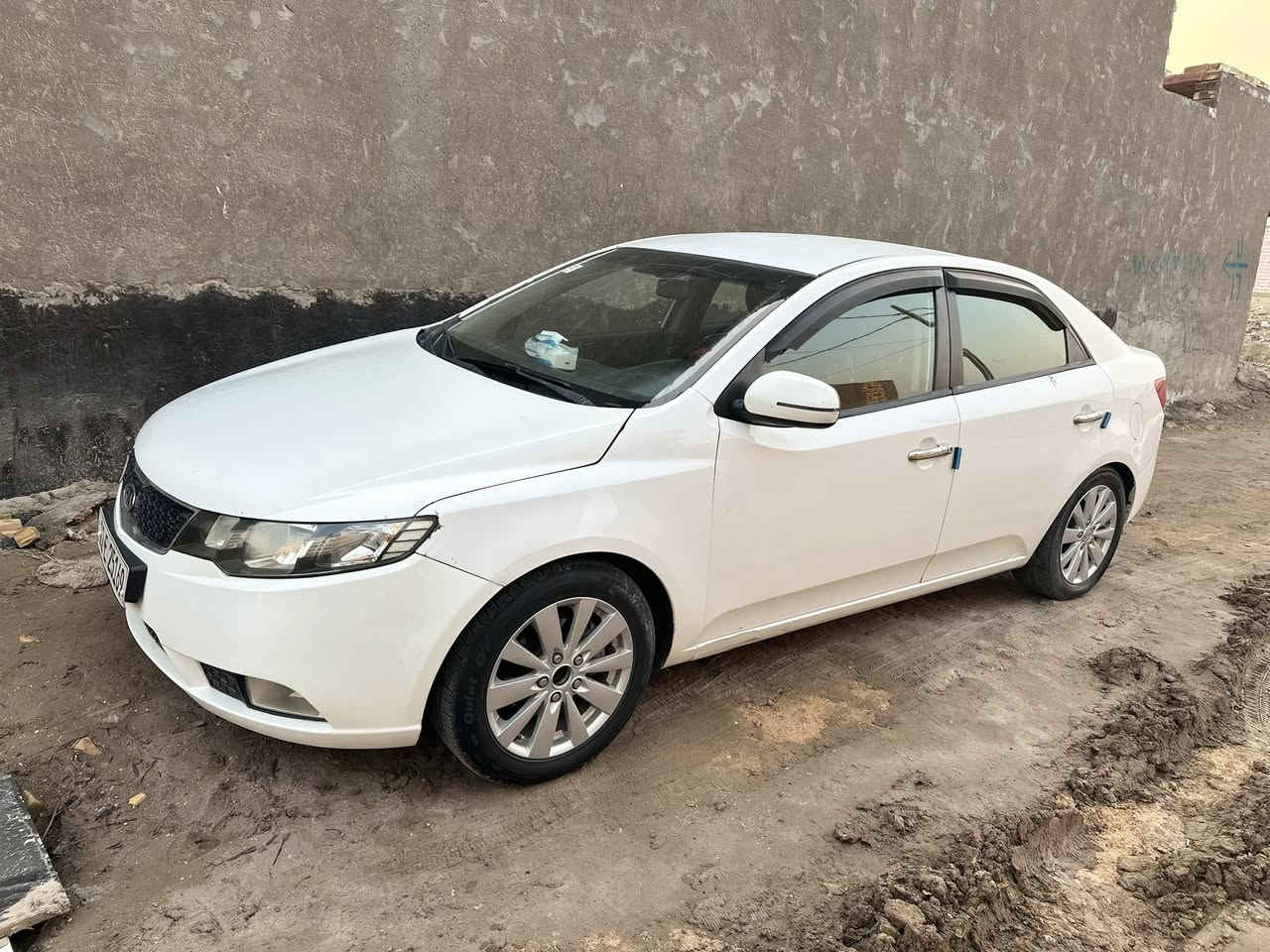 السلام عليكم كيا سيراتو موديل 2012 خليجي سياره حلوه وجديده رقم اربيل شرط تحويل محرك 1600 مكلف بنشر السعر 113 مكان سياره بابل قضاء القاسم / ***********
