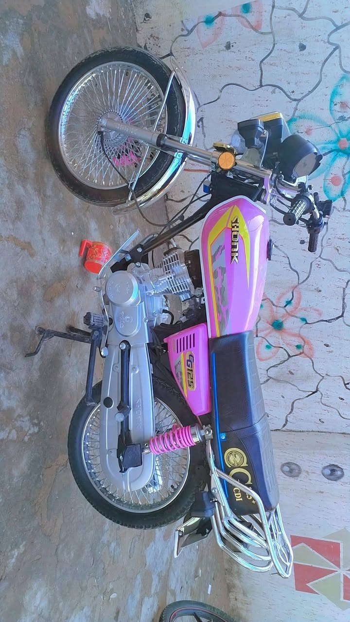 تايكر سونك الأصلي موديل ٢٥ مكفوله كفاله عامه أوراق كامله الدراجه بشرط انضف من الصوره كهربائيات دشبول كله شغاله السعر 725 وبيه مجال اتصل على الرقم ***********
