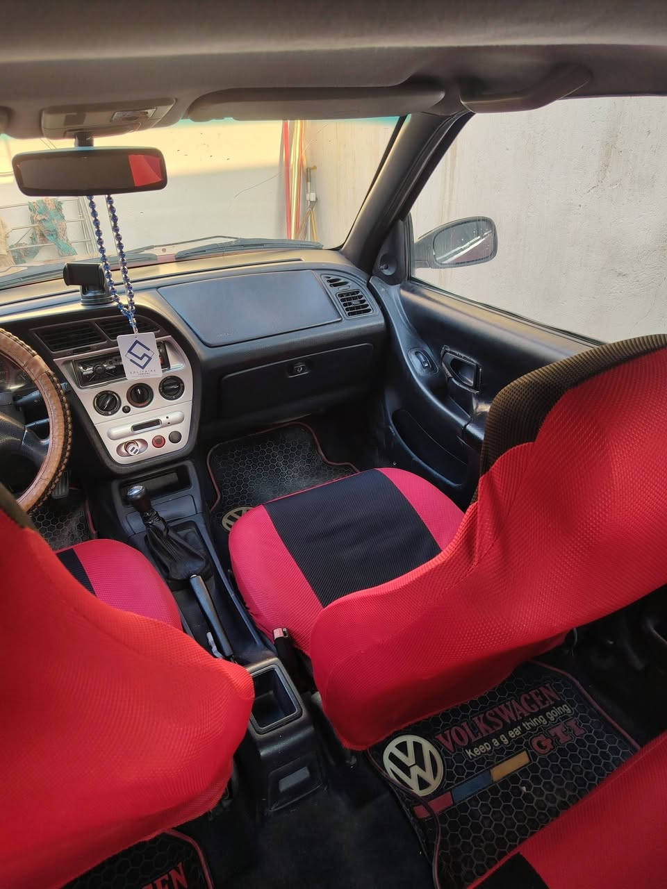 للبيع بيجو ٣٠٦ موديل ٢٠٠٢
السيارة شوفة عيونكم نظيفة وخير من الله صدر امامي خلفي تخم تاير جديد كير محرك خير من الله
تحويل مباشر شوكت متريد رقم انكليزي جديد هزة صاعدة
السعر ٤٥ وبي مجال
الرقم ***********
