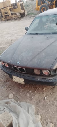بي ام 735 • بي ام دبليو 735 • سيارة بي ام دبليو • موديل 1990 • سيارة ت...