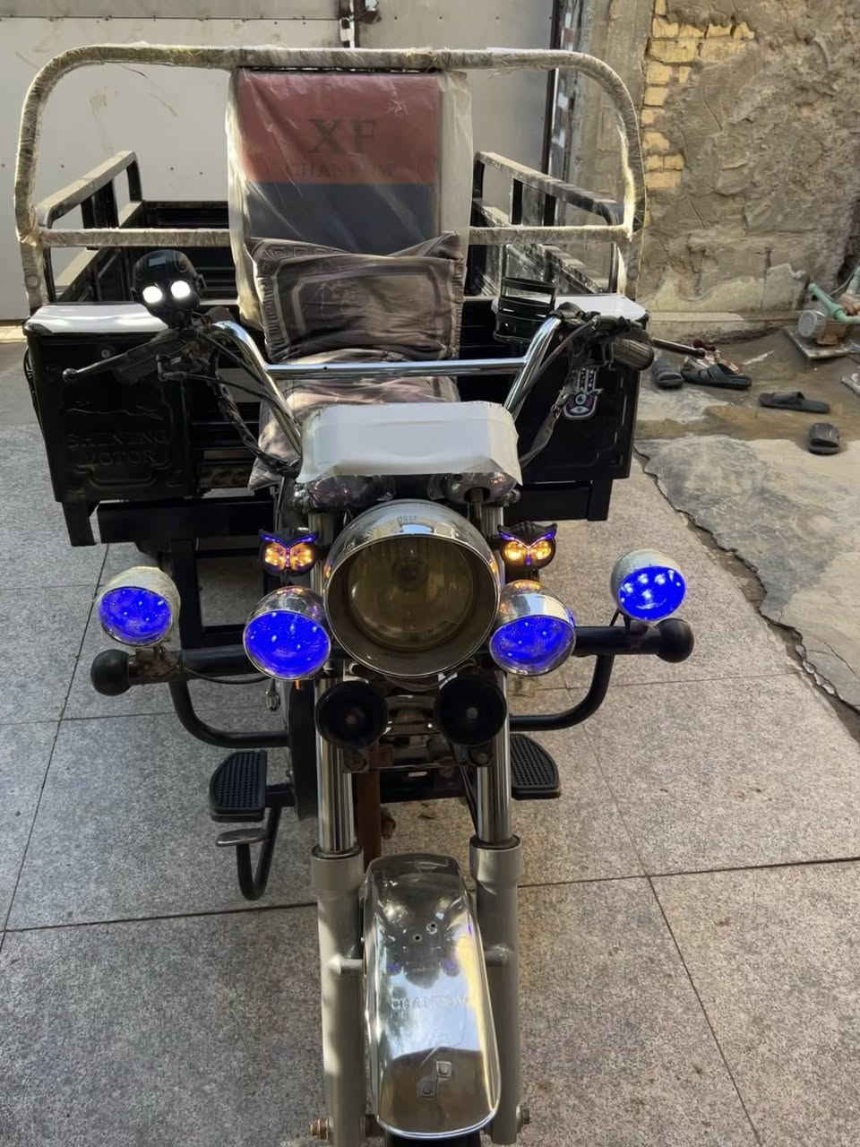 للبيع جمرة مديل 2023 نضافة فول دشبول إلكتروني مكاني دوانية الرقم ***********
