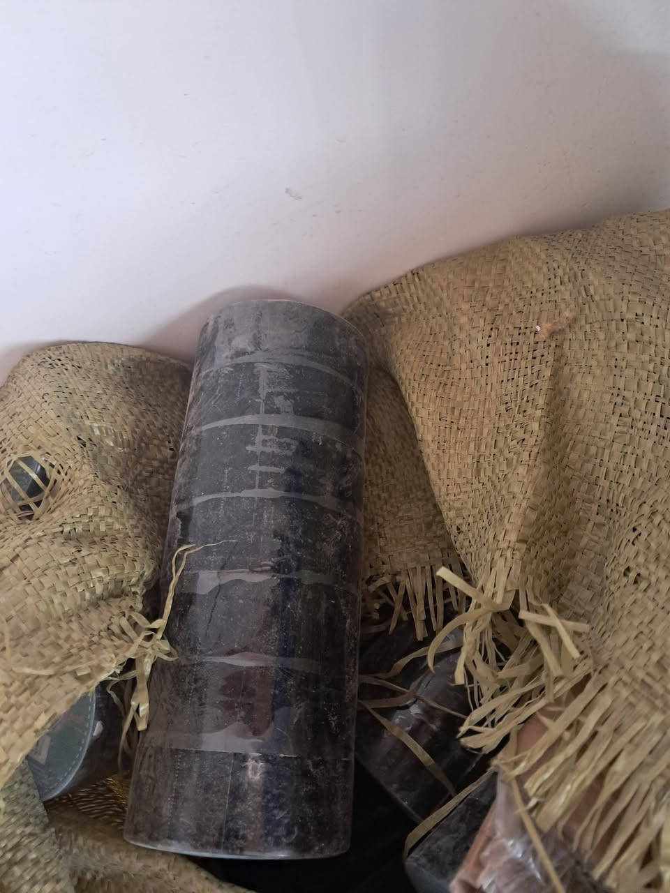 بسم الله الرحمن الرحيم
مواد انشائيه للبيع بسعر جمله 
الكميه قليله ومحدوده
سوق شيوخ حي شهداء للاستفسار ***********
