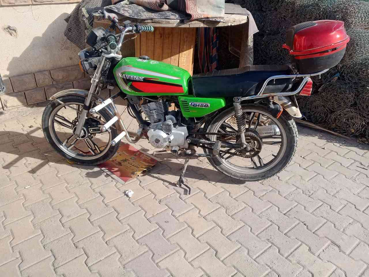 يوجد موطور البيع سيفان مكمرك وكامل السعر575وبي مجال بصيط
***********
