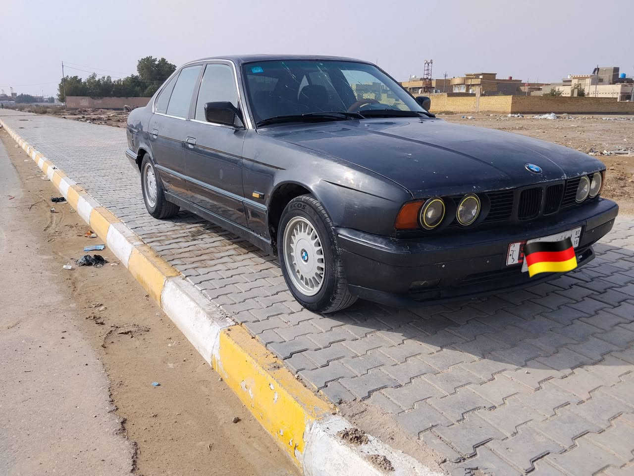 سلام عليكم بي ام 525 أصل بليته وسنويه مكينه مفتوح 25 كير اوتو مكفوله من ضربه موديل 89 سياره بلاديه بيه جراد رقم انبار مسروع وطني كهربائيات بلاد بدون اي جطل كله شغاله سياره عوزه ترتيب بصيط  حداديه تعبانه الكدام مكان كوت مركز المدينة سعر 34 بيه مجال اي ستفسار على رقم انتصال واتساب *********** بيع فقط
