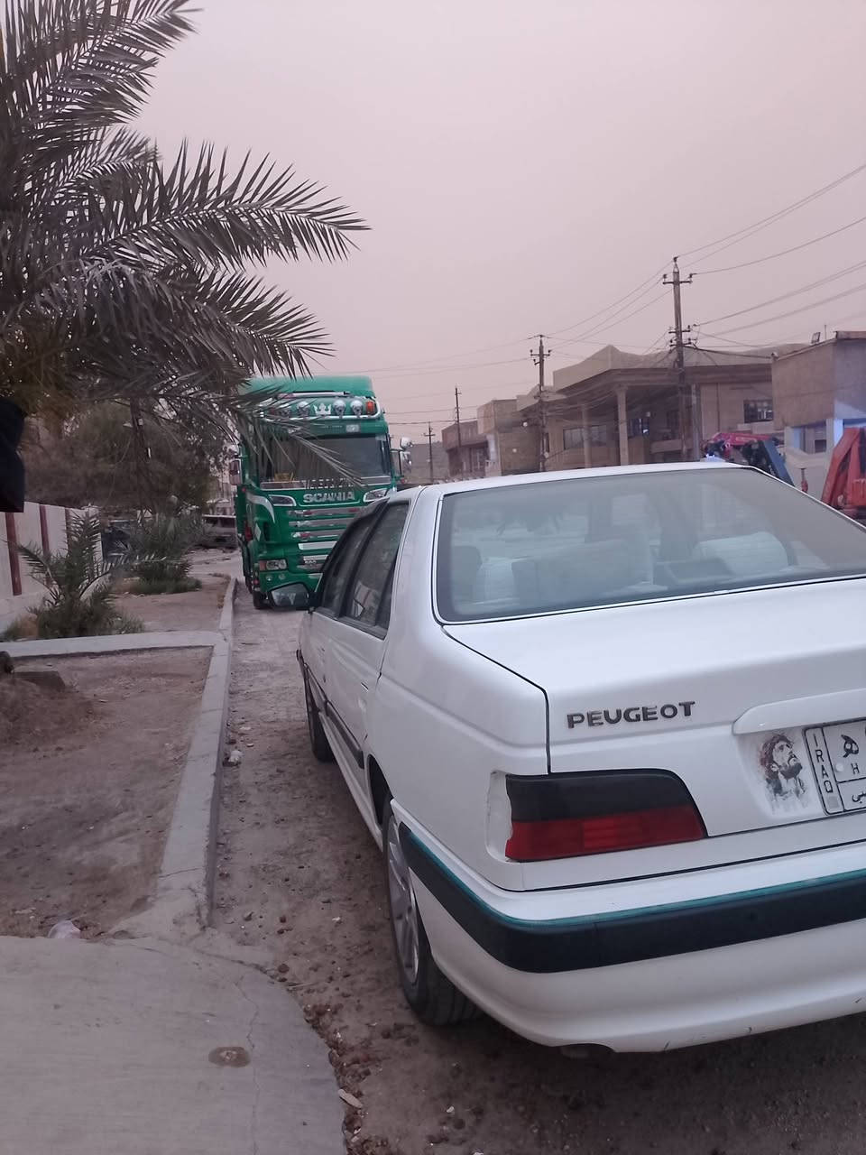 سلام عليكم 
بيجو بارص موديل 22 منظومه غاز محرك وكير وتبريد كفاله كامره حساسات تحكم ستيرن بيها طختين موضحات بلصور السياره مال قسط باقي سنه وتصير حره وكاله مباشر ماشيه 99الف مكاني بغداد تواصل خاص السعر 63 وبيها مجال قليل السياره تبريد ثلج وحماوه ربع وي تبريد اعتذر عن بيع قسط إذ اكو مراوس عادي


**إذا كنت صاحب هذا الإعلان وتريد حذفه لأي سبب، رجاءا أرسل رسالة إلى الدعم الفني**