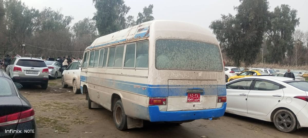 كوستر للبيع محرك كيا بي بخار قليل بدون تنقيص كير شرط رقم دهوك شرط الوكاله والتحويل مكاني موصل الأيمن السعر 5 ملايين وبيها مجال قليل 
استفسار اتصال على رقم ***********
