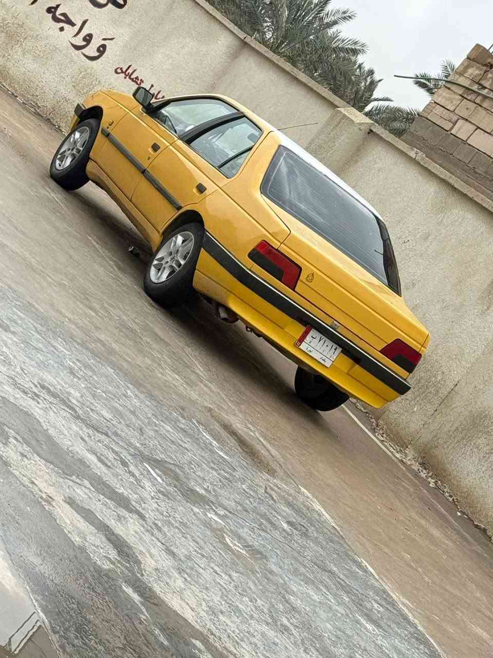 بيجو405
موديل 2012
 ومكينه كفاله
تبريد ثلج
كشنات بربري 
حداديه امامي خلفي  
مكاني بصره ابو الخصيب 
السعر 40وبيه مجال
***********
