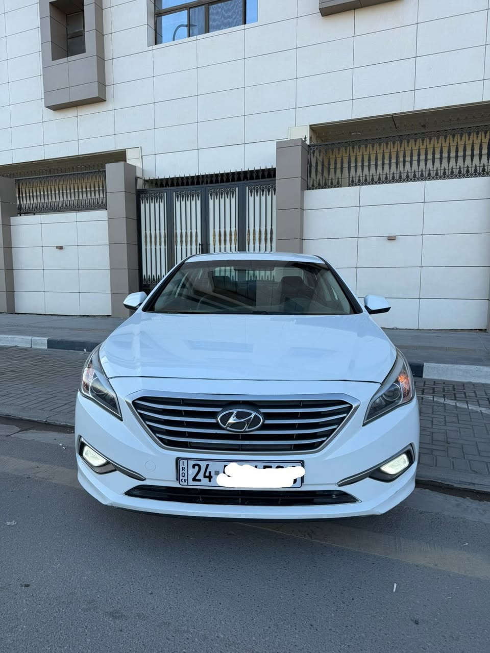 سلام عليكم
سوناته 2017 ادوات ادوات كصه جنطه دخول جديد جاهزه تخم تاير حداده جداد 
سياره 2400 دوش غاز متوئم شمالي نكليزي 
طبق اصل السياره احله من الصور السعر 60$العنوان البصره. الهاتف ***********
