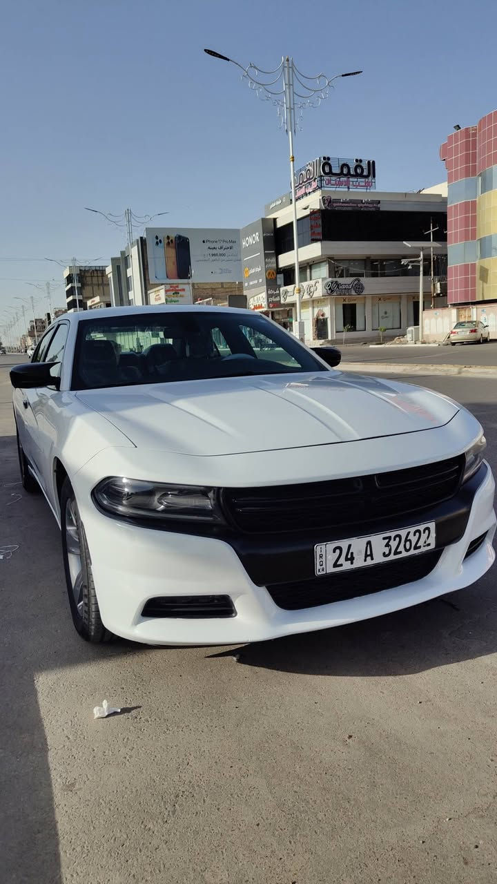السلام عليكم
للبيع بدون مراوس
جارجر SXT 2017 أصل  3600
رقم دهوك بأسمي هزه وسنويه جديده
ماشيه 130 الف
السياره كفاله
شاشه جبيره وكامره وحساسات خلفيه
كشنات مخمل كهرباء وتدفئه تبريد
مكان السيارة ميسان العماره
السعر 225
***********
