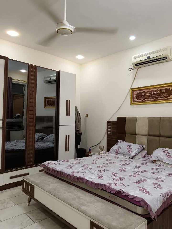 #مكتب_نيوهاوس_للعقار
للبيع ١٠٠ م موقع مميز جداً شارع ٦٥م تجاري
يطل على ٣ شوارع وتشجير
........ 
اعلان رقم ٢٧٤
.........
للبيع مشتمل ١٠٠ م طابقين حديث
واجهة ٥* نزال ٢٠
٣ نوم صحيات عدد ٢
موقع المشتمل حي الجهاد على الشارع التجاري مباشرةََ شارع ٦٥م مقابل المتنزه النموذجي الجديد
للاستفسار *********** متوفر واتس اب اتصال
مكتب نيو هاوس للعقار الكائن في
حي الجهاد الديوان مقابل الامانة قرب كوفي ركن الديوان
