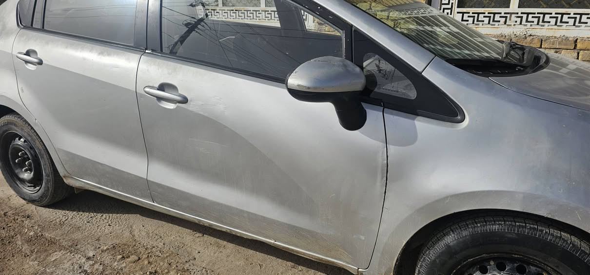 السلام عليكم ريوا موديل 15 مكينه كير جديد رقم بابل سنويه ل 28 مكينه 1600
سياره مكفوله مابيها بس خشم جاملغ الكدام جهة الصدر بي بارد فقط
سعرها ٧٨ وبيها مجال مكان الديوانية 

***********
