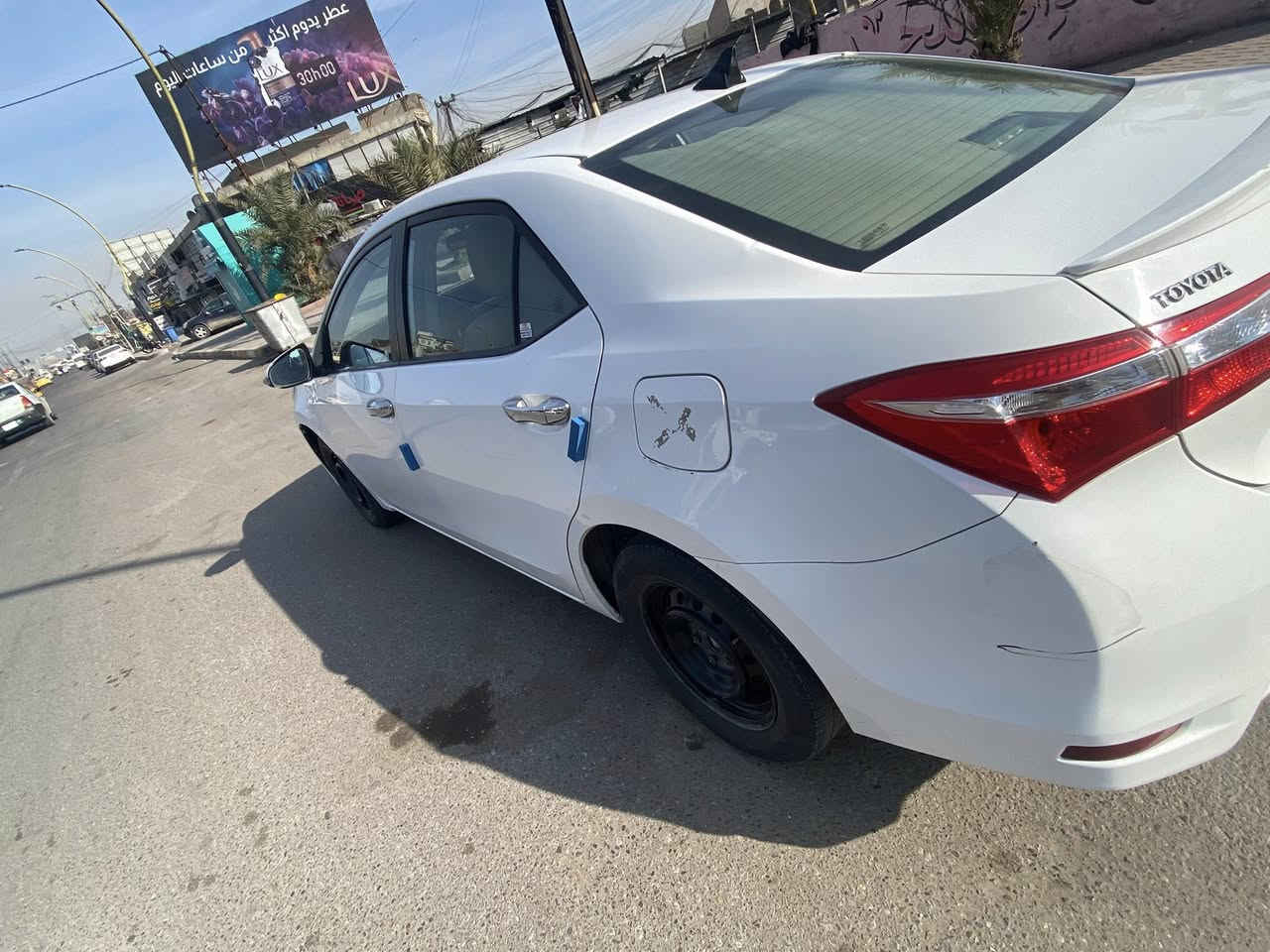 سلام عليكم كورلا ٢٠١٥خليجي
مكفوله من صبغ فقط دعاميه اماميه جماليه
وبارد بجملغ
صدر تخم تاير سياره جاهزه للخير 
مكينه كير مكفولات
ماشيه ٨٠فقط
رقم بغداد لدولي 
رايدها ١٤٧وبيها مجال
مكاني بغداد
الاستفسار ***********
