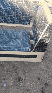 كمل ديوان الاخ ذوفقار من حي الاسرى
شغل درجه اولى من خشب وسفنج وقماش 
احمد ياسين للتخم والديوان للاستفسار
مراسلت الصفحه اوالاتصال بالرقم***********
